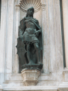 Statue Courtyard Palazzo Ducale