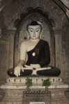 Sitting Buddha Statue Bhumisparsha